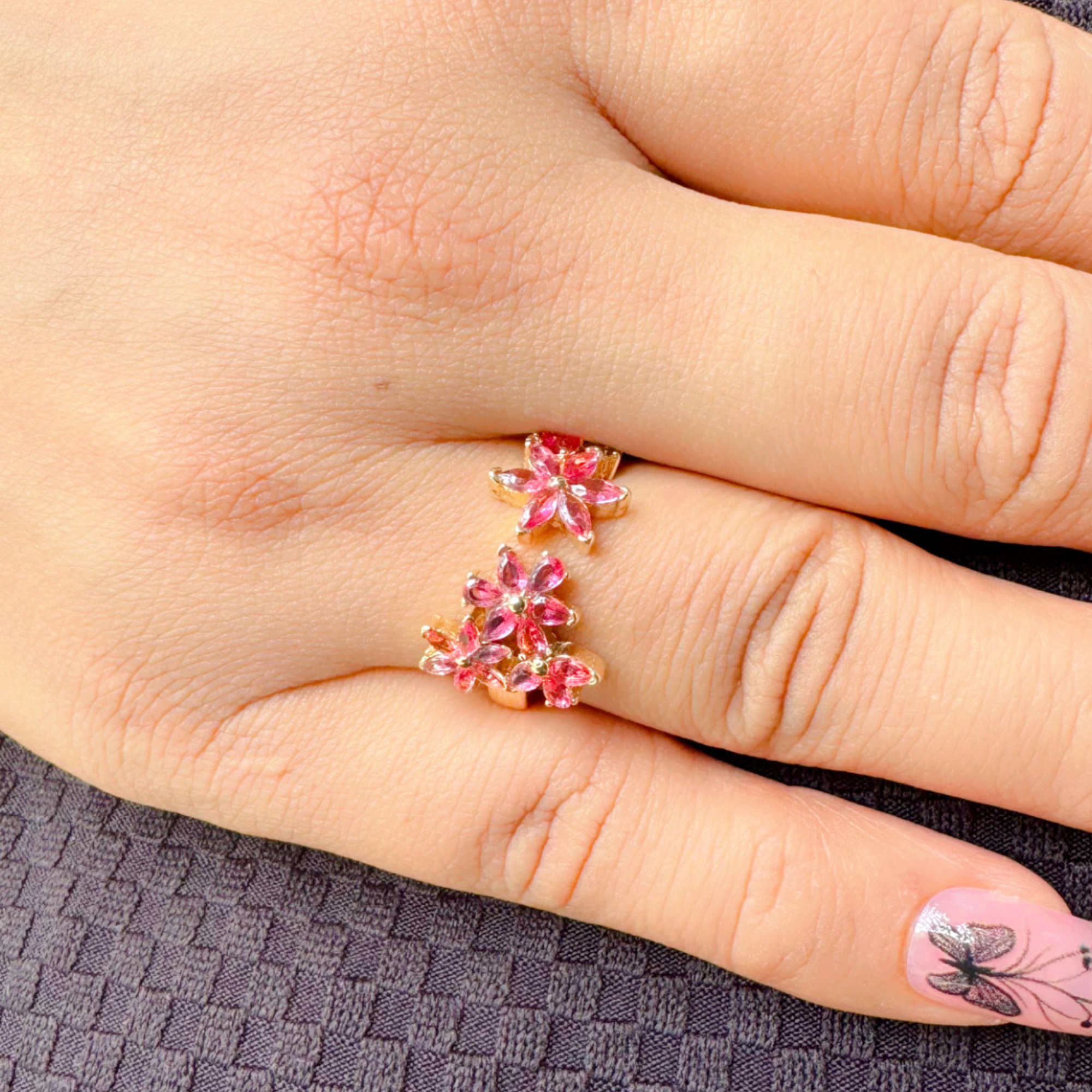 Double Blossom Natural Pink Sapphire Ring — 18K Yellow Gold