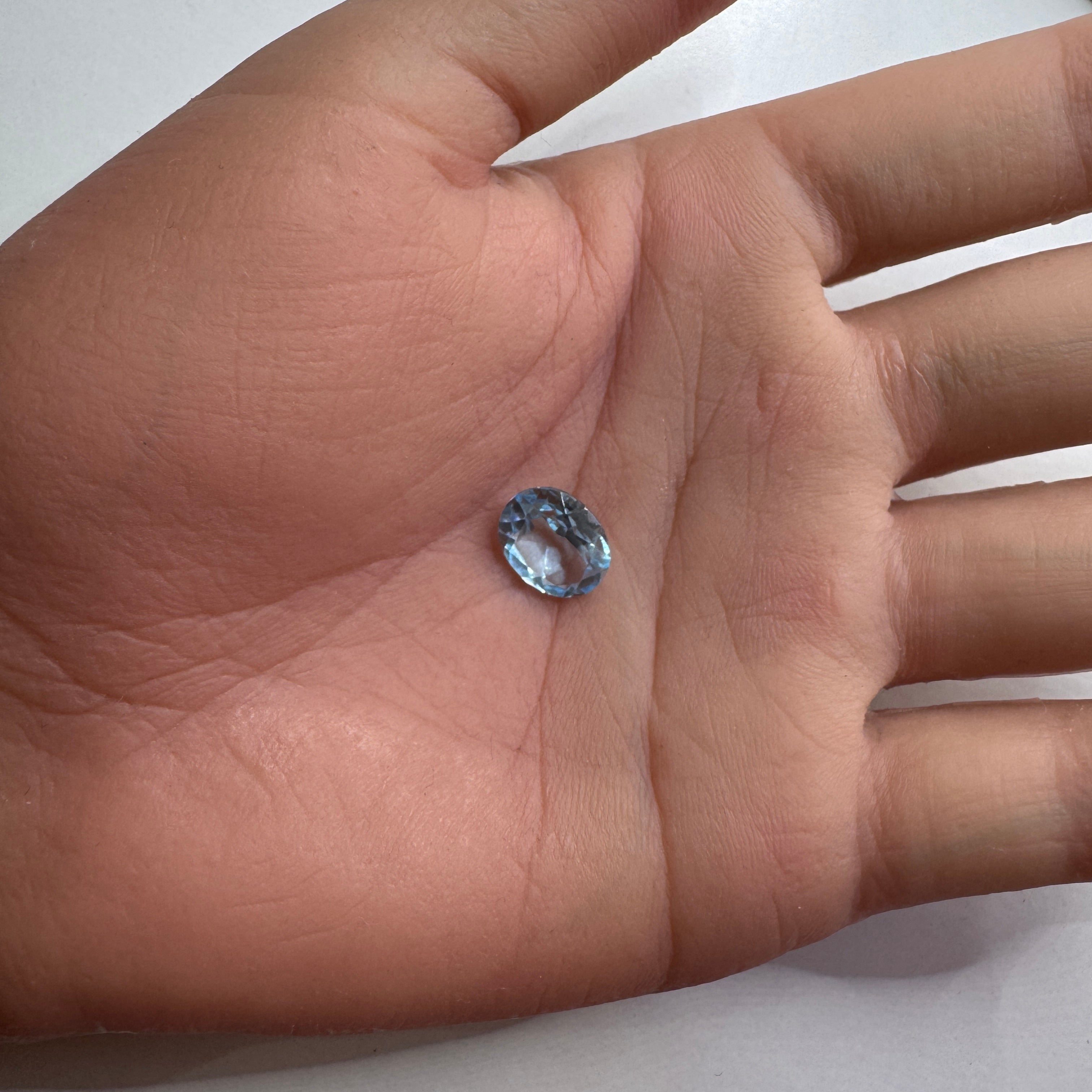 Natural Sky Blue Topaz 8.8x5.3mm Oval 3.80 Carats Weight