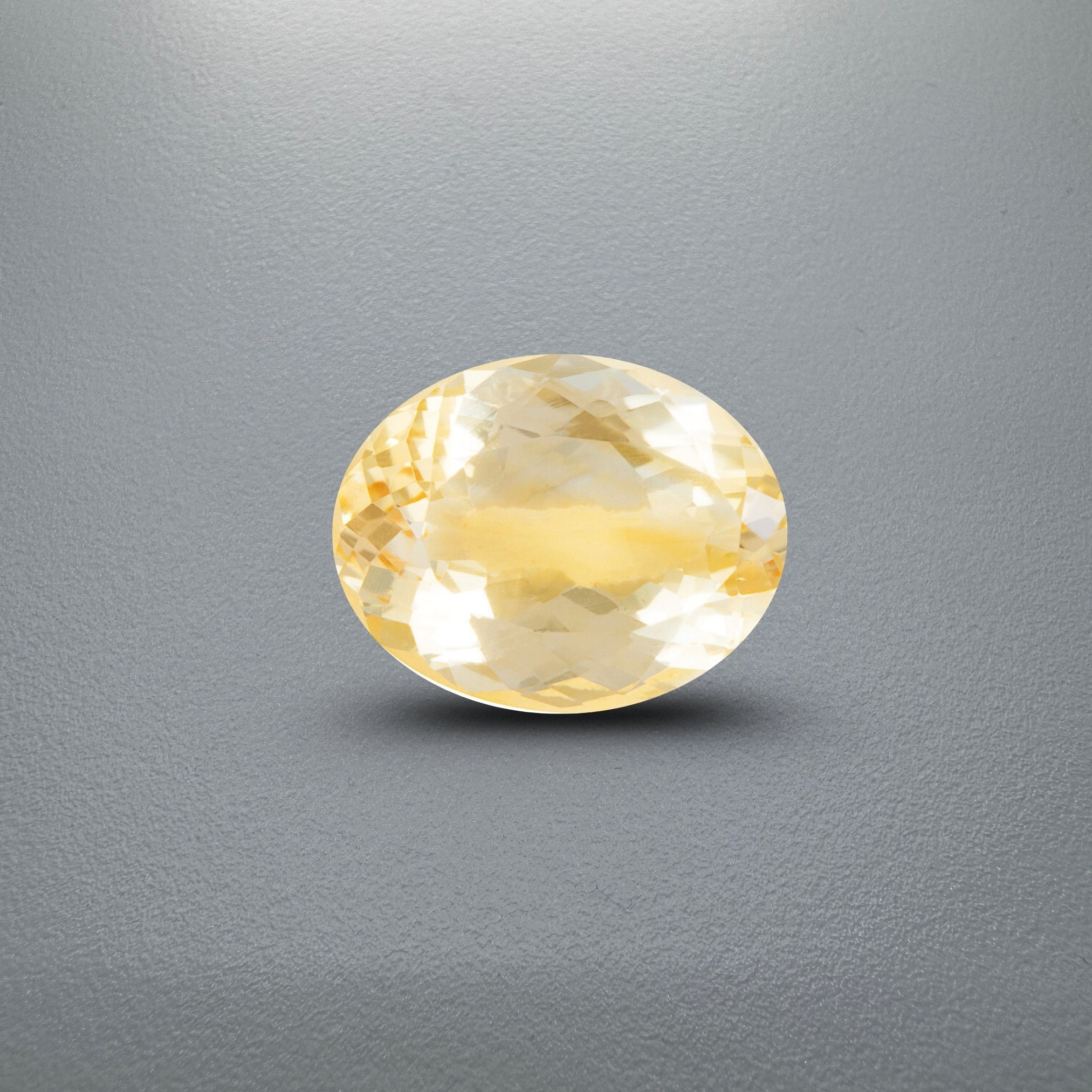 Natural Amber Topaz Stone 7.8 Carats 12.78x7.71mm Oval