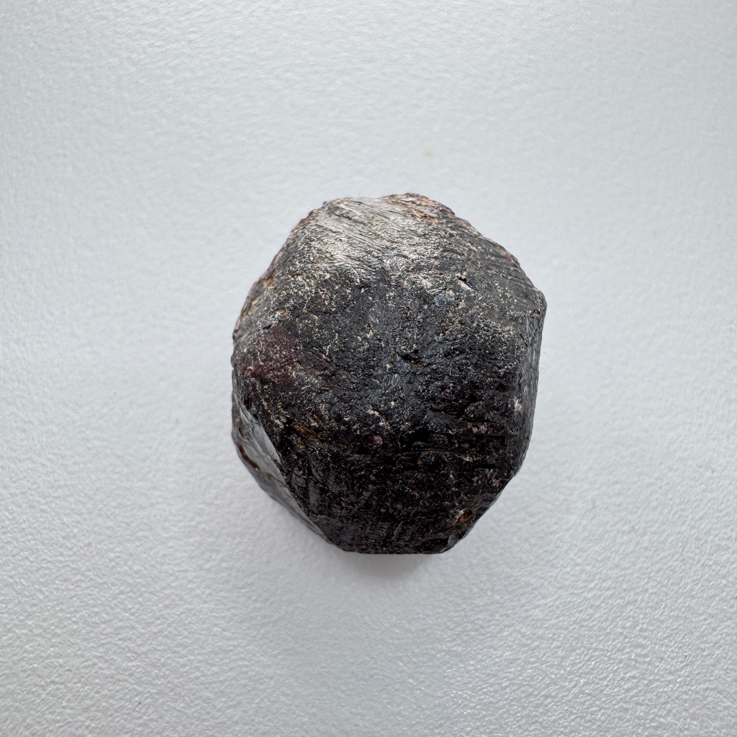 Garnet Rough Stone 53.50 Carats 17.6x14.7mm in Size
