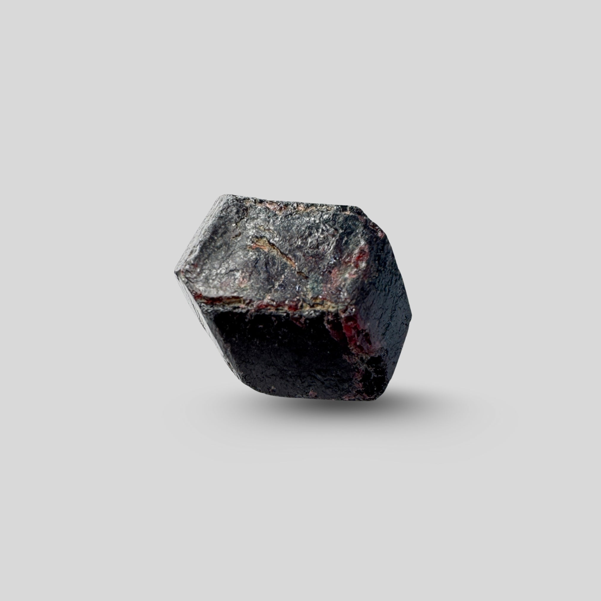 Raw Garnet Stone 16x22mm 84 Carats Uncut Natural